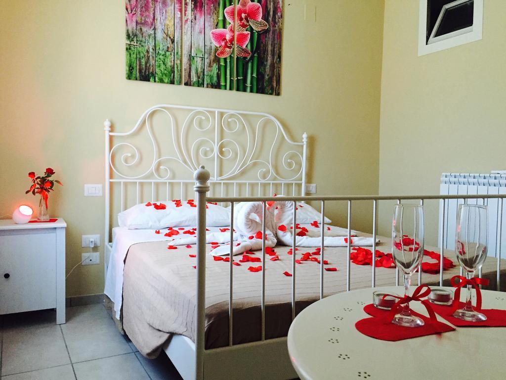 نابولي Zia Bi Bed And Breakfast الغرفة الصورة