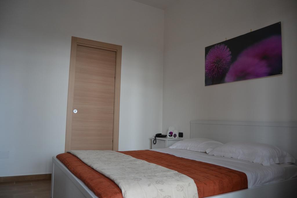 نابولي Zia Bi Bed And Breakfast الغرفة الصورة